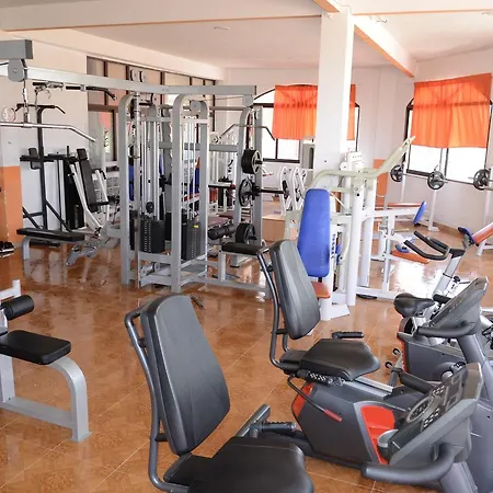 Complejo Turistico La Pinada Hotel Gilet
