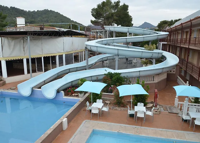 Hotel Complejo Turistico La Pinada