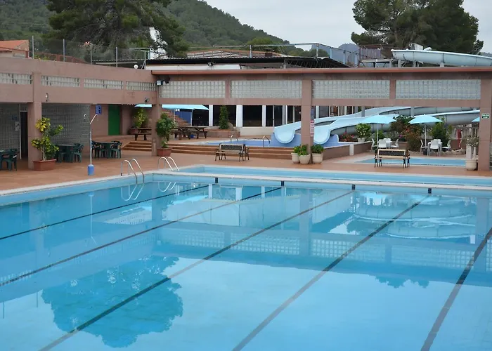 Complejo Turistico La Pinada Hotel